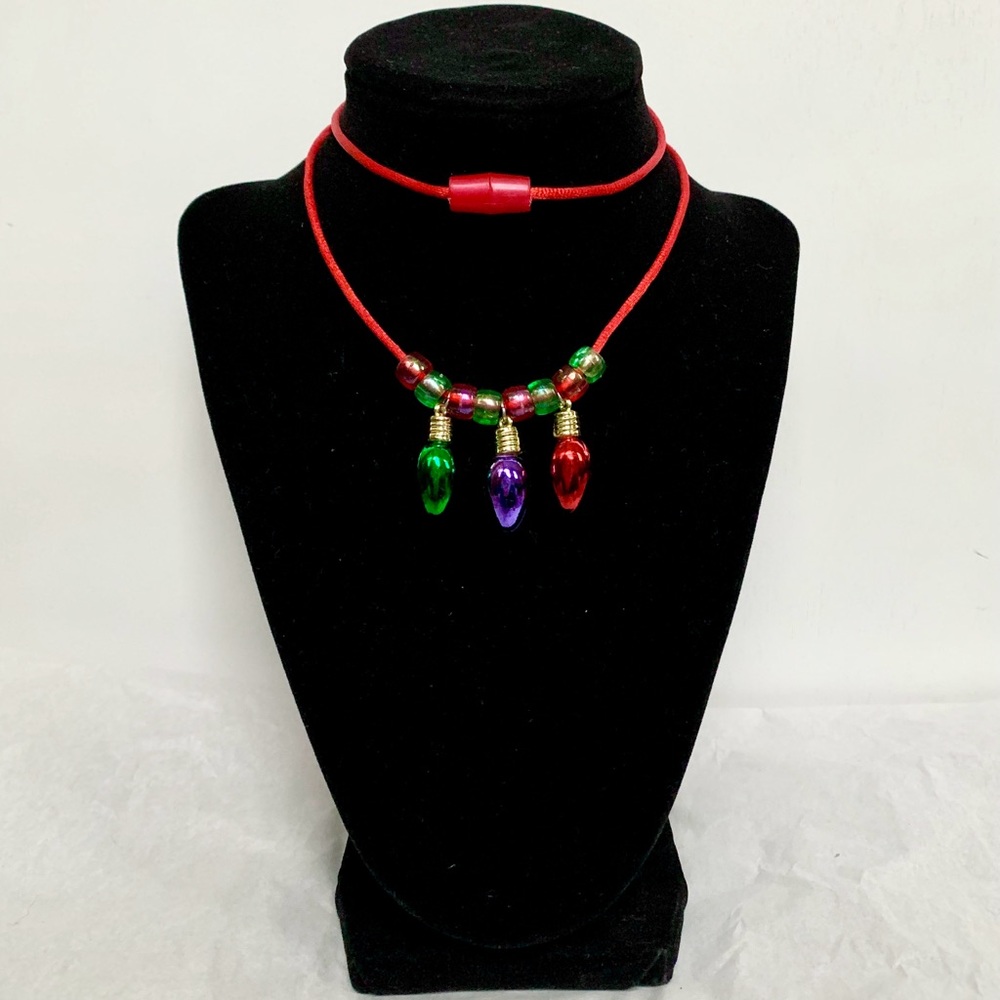 Festive Christmas Lights Necklace Bracelet Set Red Green Beaded Holiday Y2K Fun